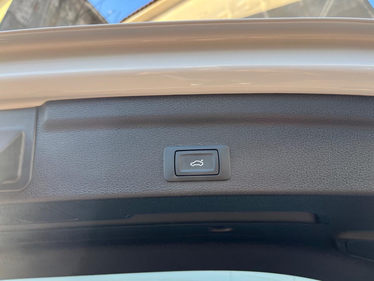 Audi Q3 Sportback SPB 35 TDI S-Line TETTO