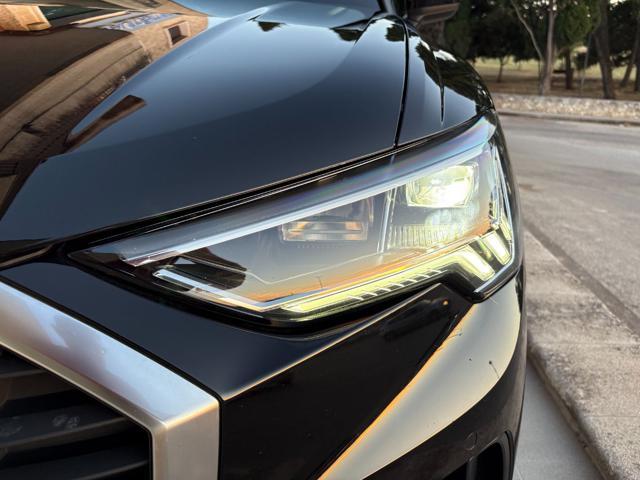 AUDI Q3 35 TDI 150 CV S tronic Business FARI FULL LED