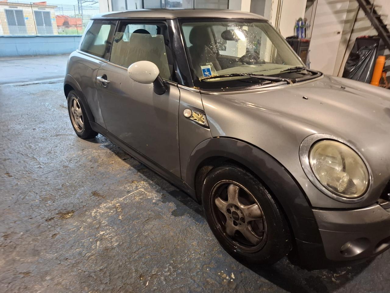 Mini 1.4 16V Ray G