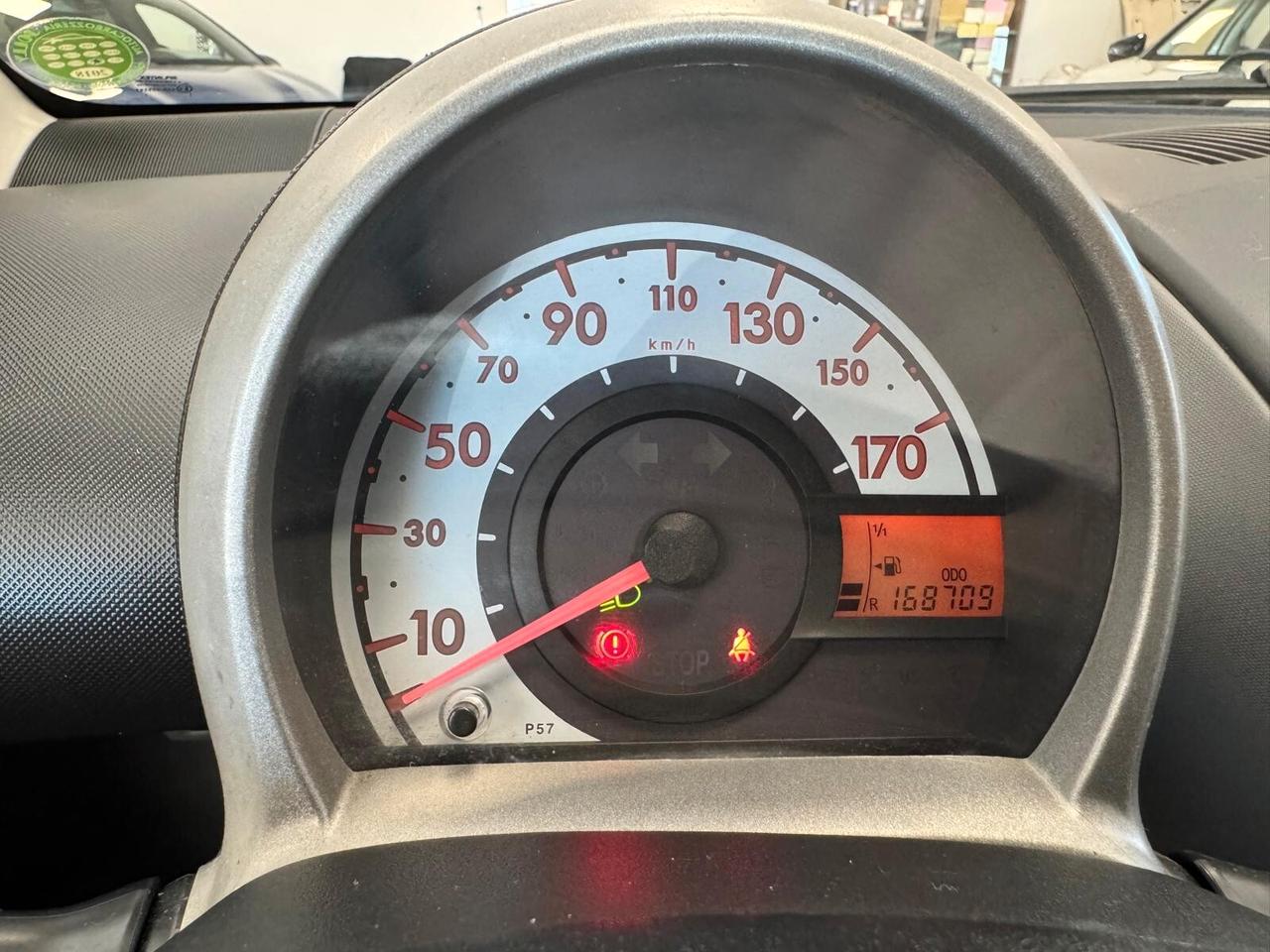 Toyota Aygo 1.0 VVT-i BENZ 68CV 5P UNIPRO 2008