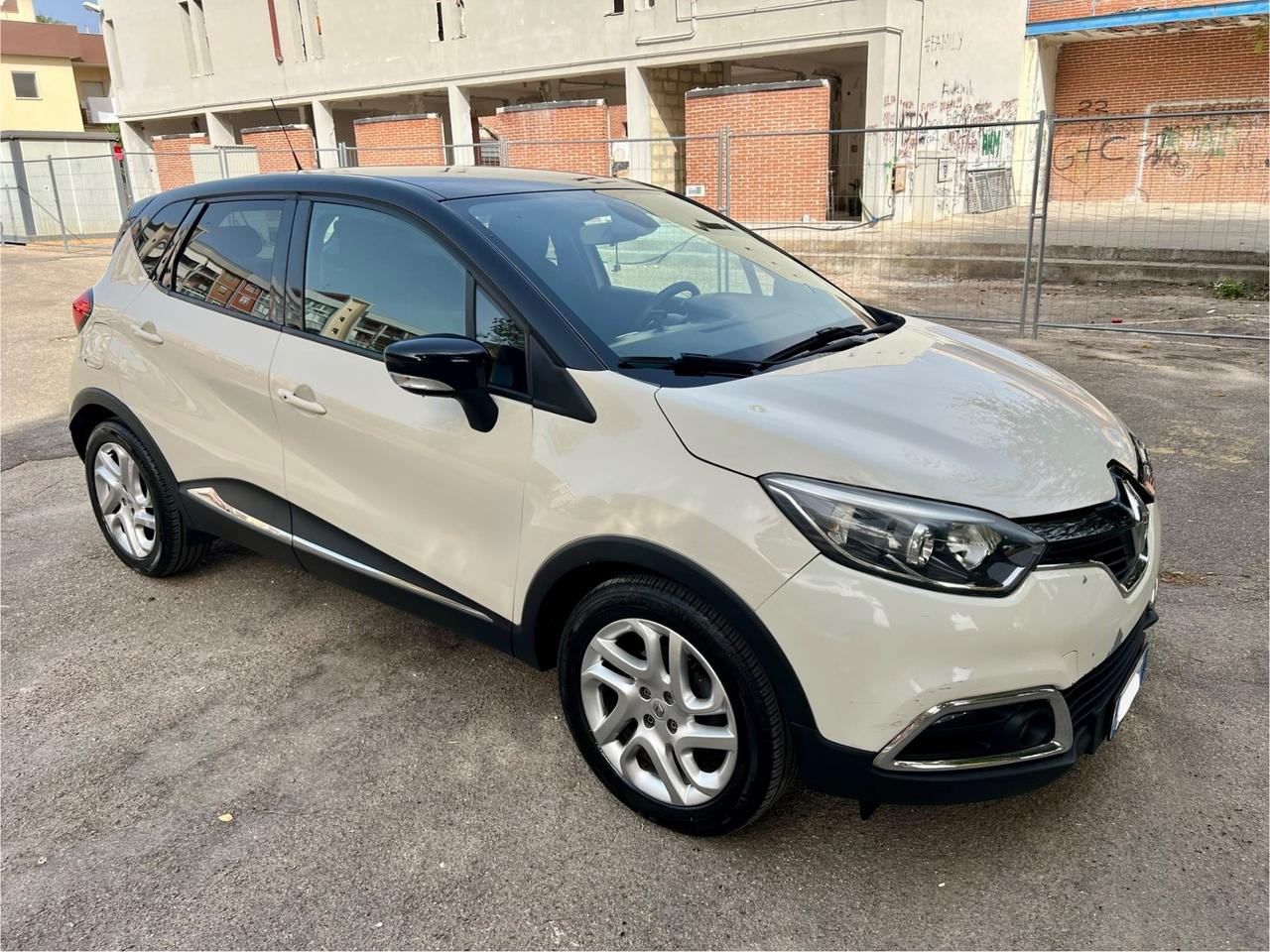 Renault Captur 1.5 dCi 8V 90 CV EDC Start&Stop Intens