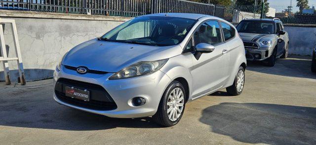 FORD Fiesta + 1.4 TDCi 68CV 3 porte