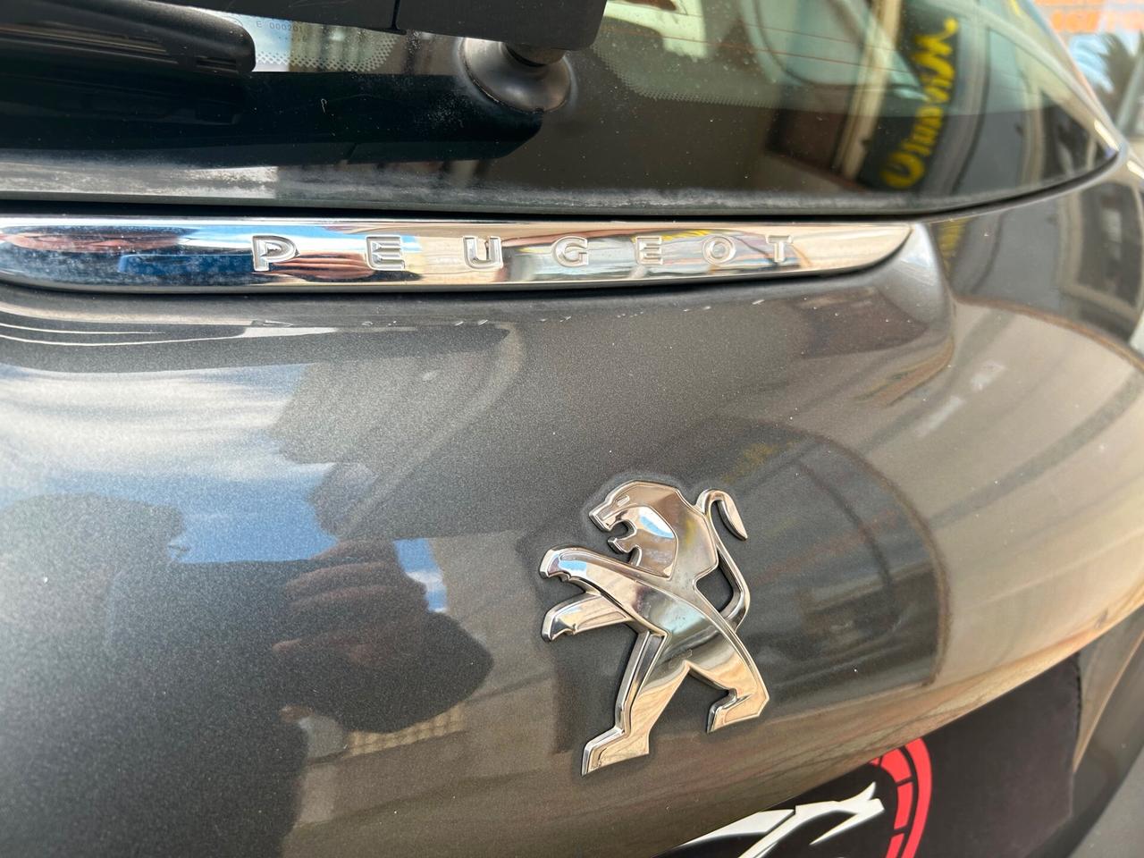 Peugeot 208 1.6 BlueHDi Allure