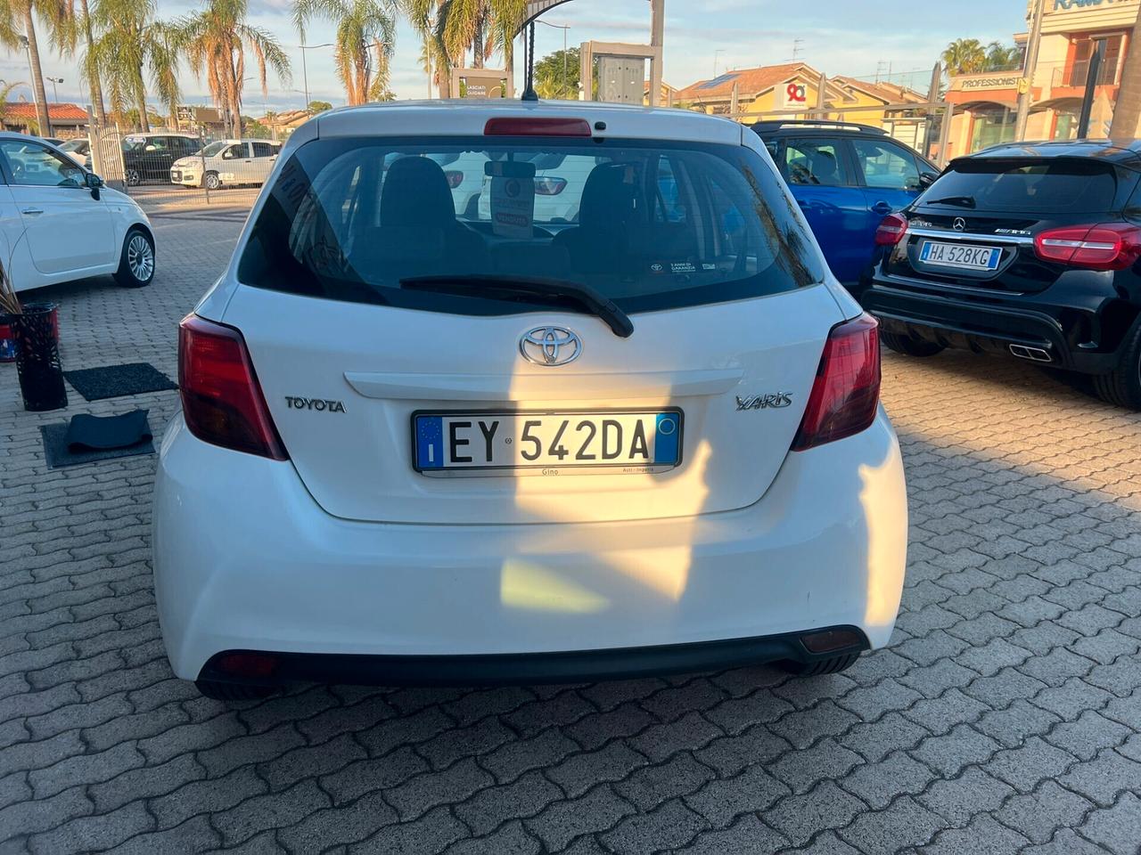 Toyota Yaris 1.4 D-4D 5 porte Lounge
