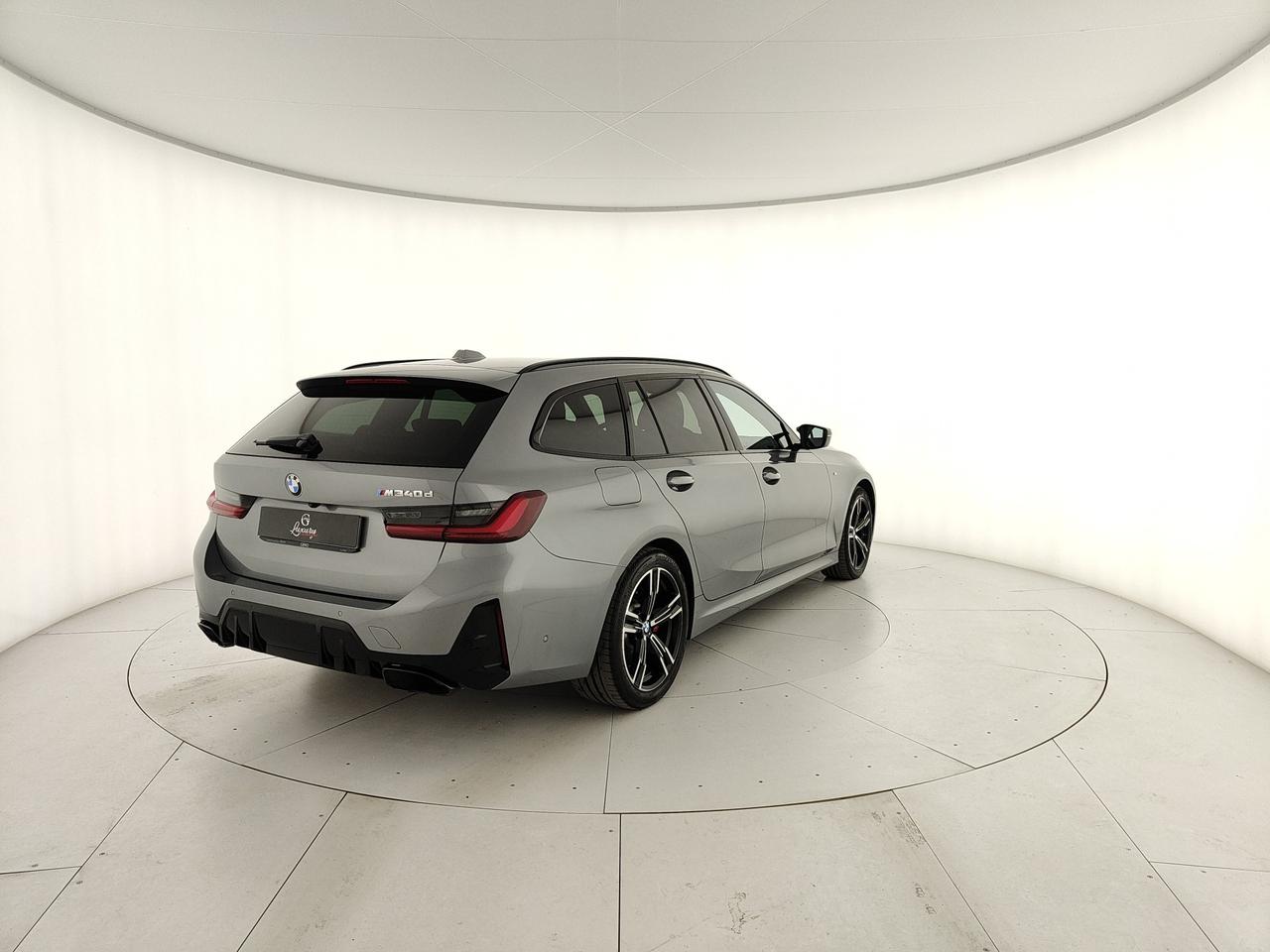 BMW M340d Touring mhev 48V xdrive MSport Pro auto