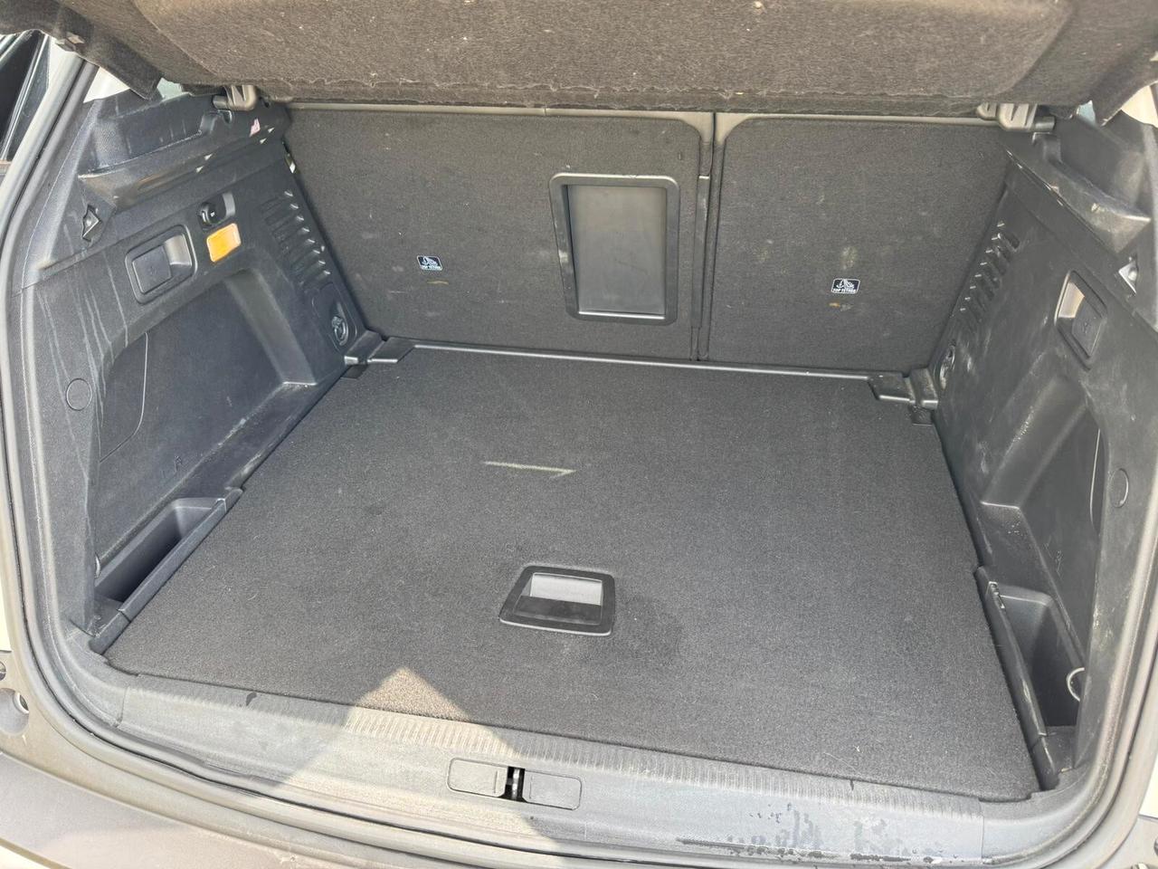 Peugeot 3008HDi 130CV EAT8 Allure UNIPRO - NO VINCOLI FINANZIARI