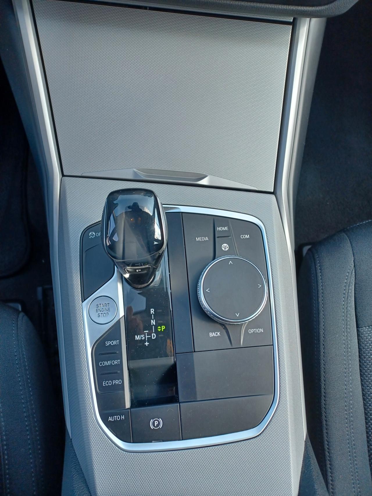 Bmw 318 d 48V Touring ANNO 2021