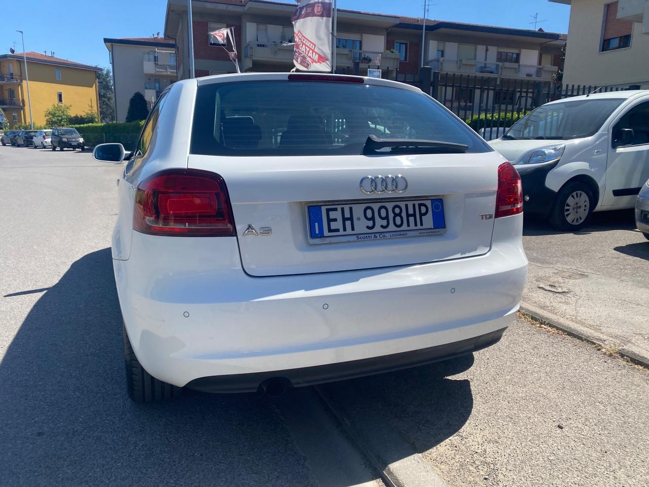 Audi A3 SPB 1.6 TDI 105 CV CR Ambition
