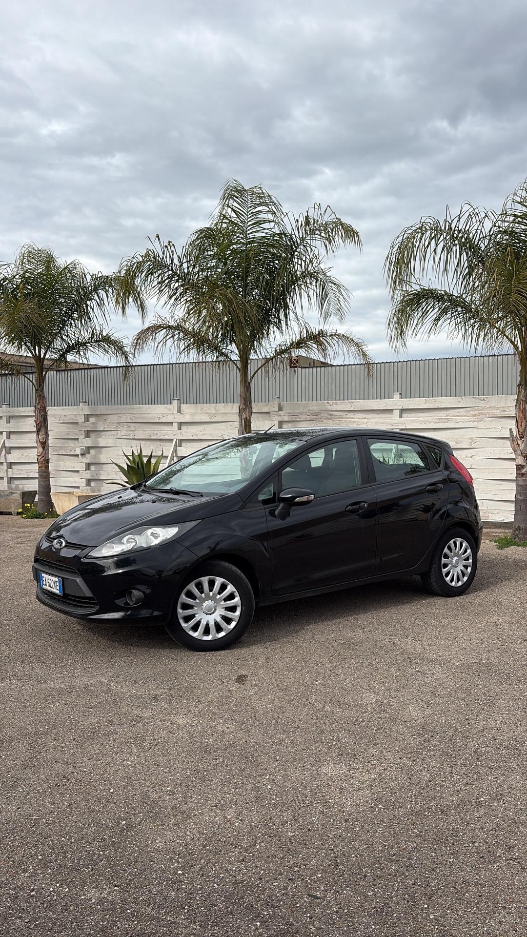 Ford Fiesta 1.4 GPL 5 porte