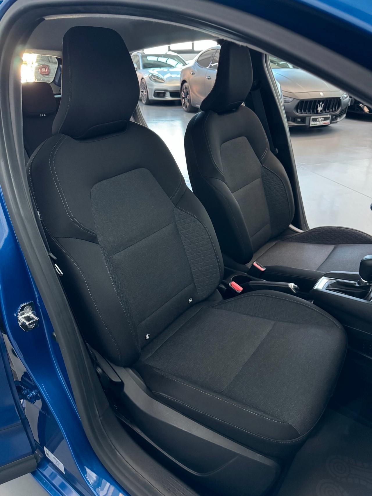 Renault Clio E-Tech Hybrid 1.6cc 140cv Automatica CarPlay