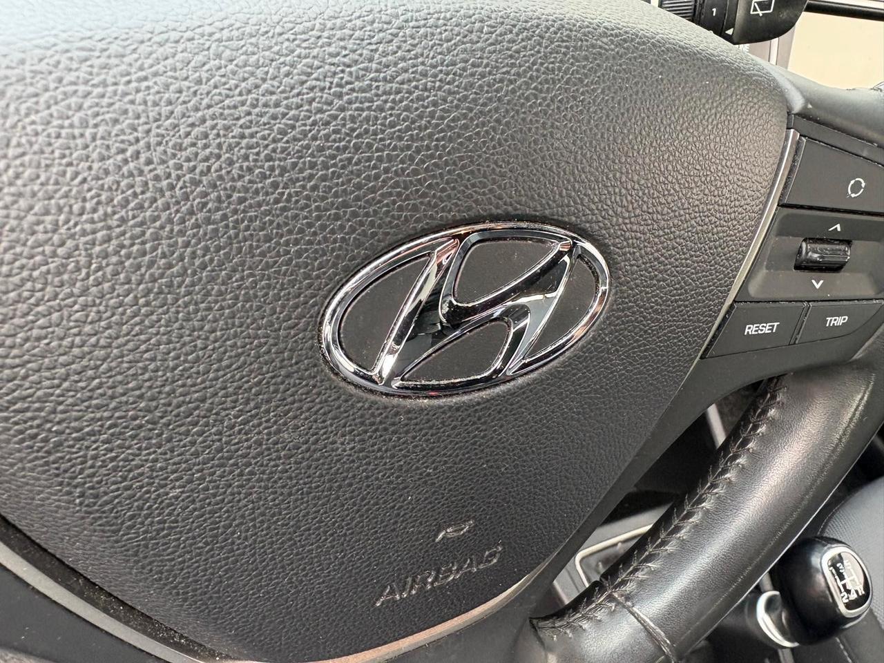 Hyundai i20 BLACKLINE 1.2 75 CV 5 porte UNICO PR.