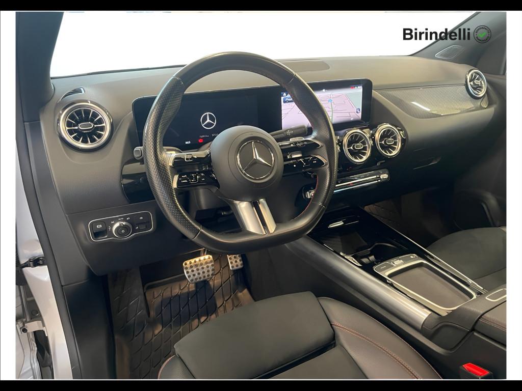 Mercedes-Benz GLA (H247) - GLA 180 d Automatic AMG Line Premium