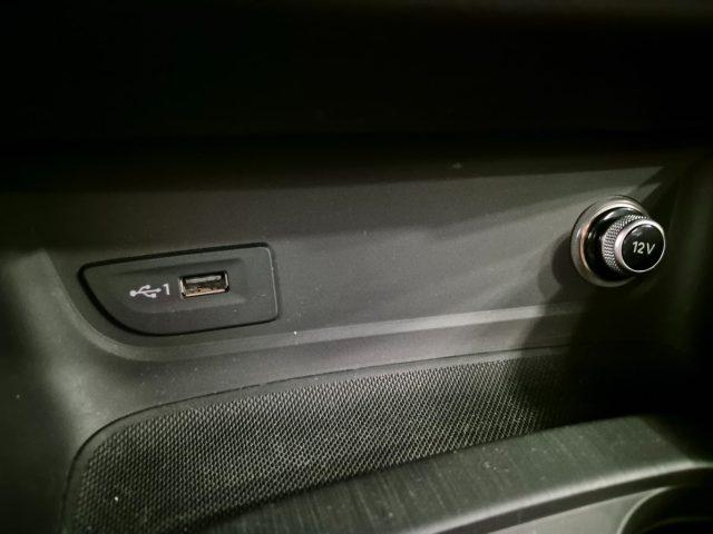 AUDI A3 1.6 TDI S tronic S-Line - NEOPAT. - Sens. Post.