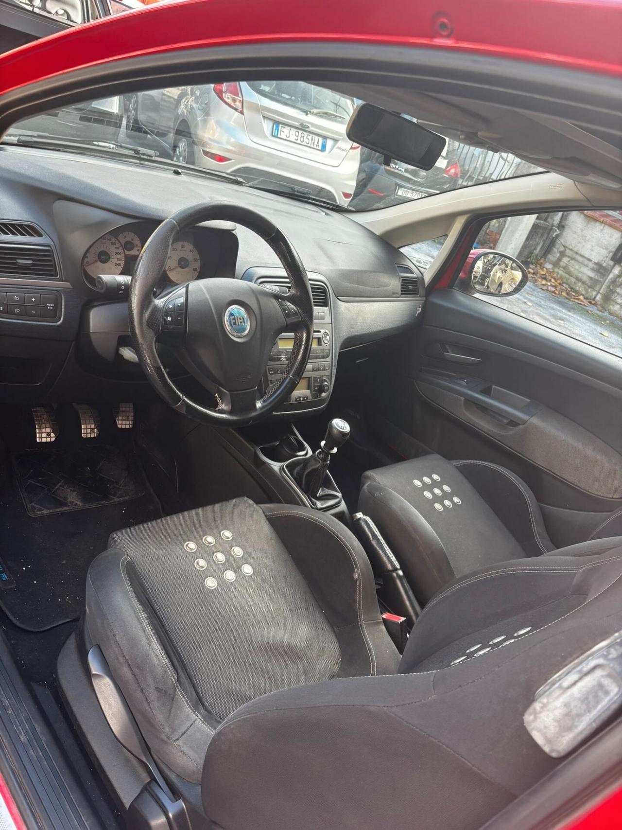 Fiat Grande Punto 1.3 MJT 90 CV 3 porte Emotion