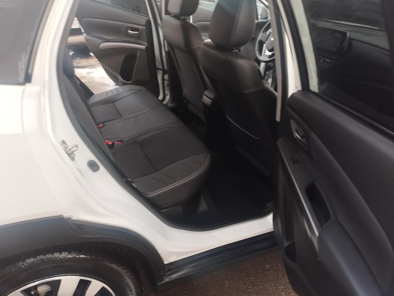 Suzuki S-Cross 1.4 Hybrid 4WD AllGrip Top