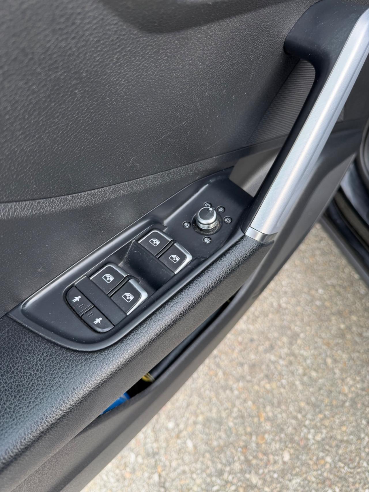 Audi Q2 30 TDI S tronic line Edition