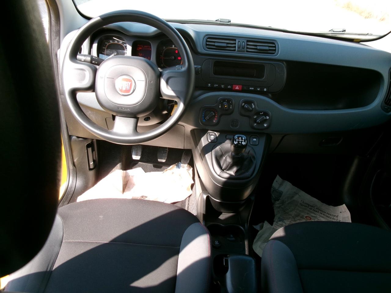 Fiat Panda 1.3 MJT 80 cv autocarro con i posti