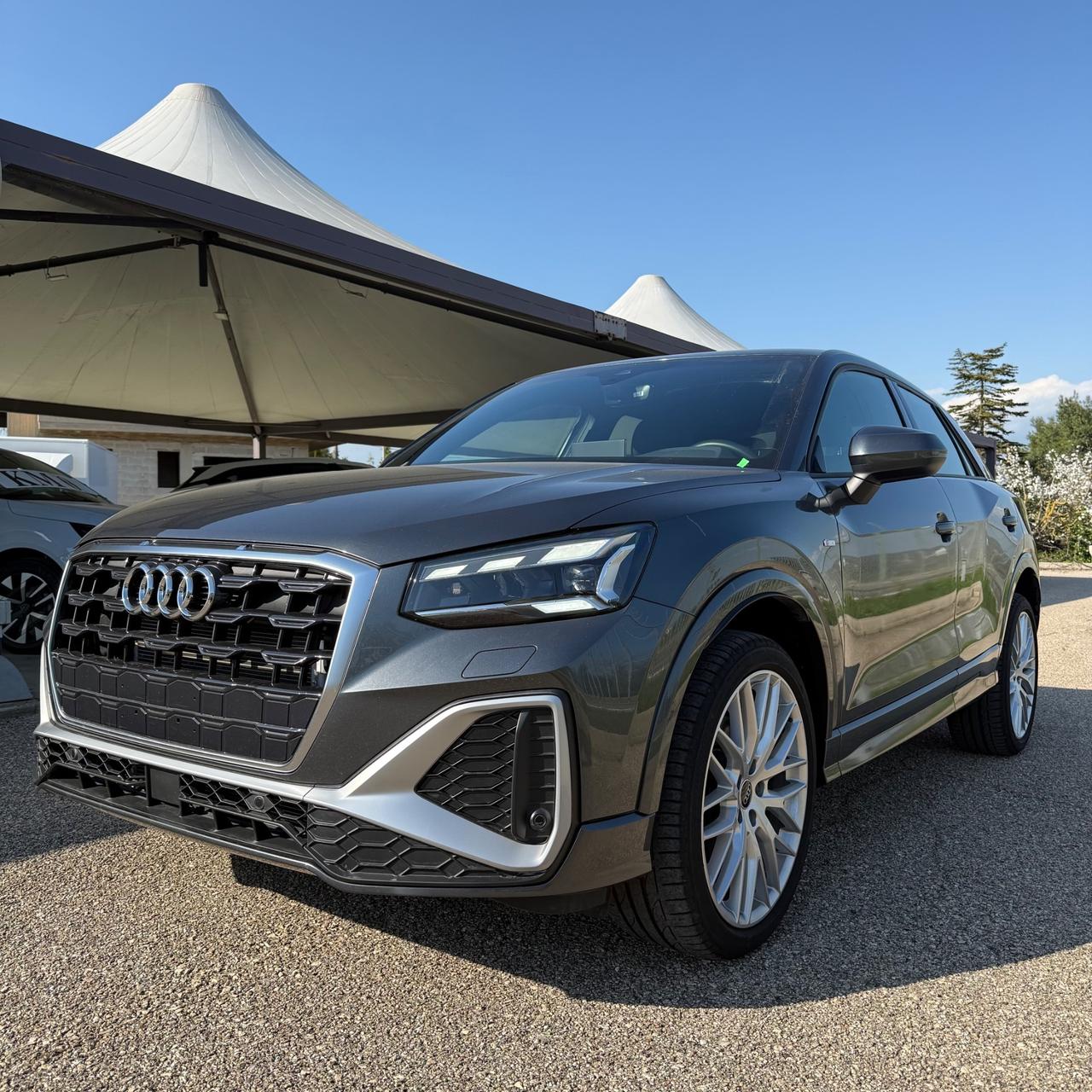 Audi Q2 35 TDI S tronic line Edition