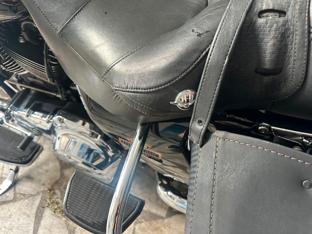 Harley-davidson FLHR Road King 1584