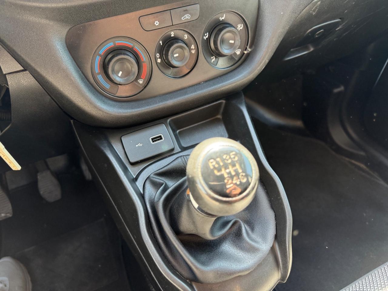 Fiat Doblo Maxi 1.4 120 CV 3 POSTI Cargo Maxi Business