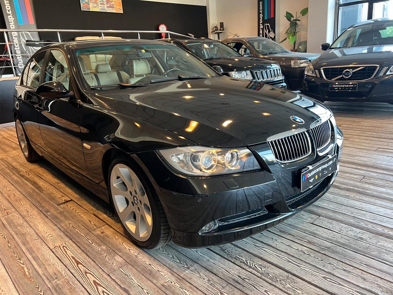 BMW 320 BERLINA FUTURA/LIBRETTO SERVICE