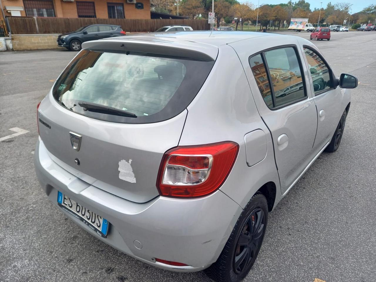 Dacia Sandero GPL CASA MADRE GARANZIA 12 MESI