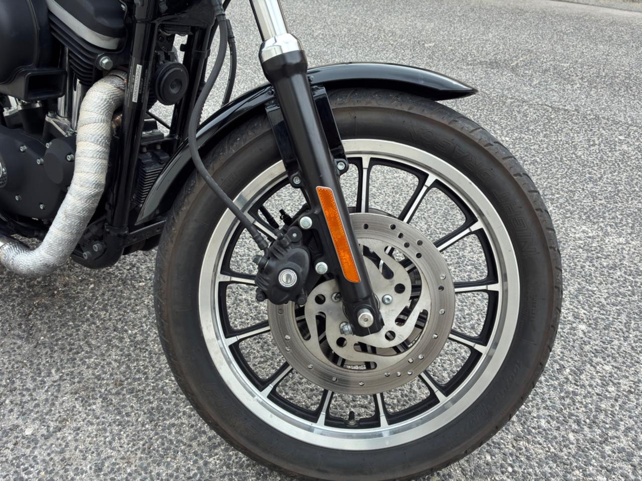 Harley-davidson 883 Sportster XL