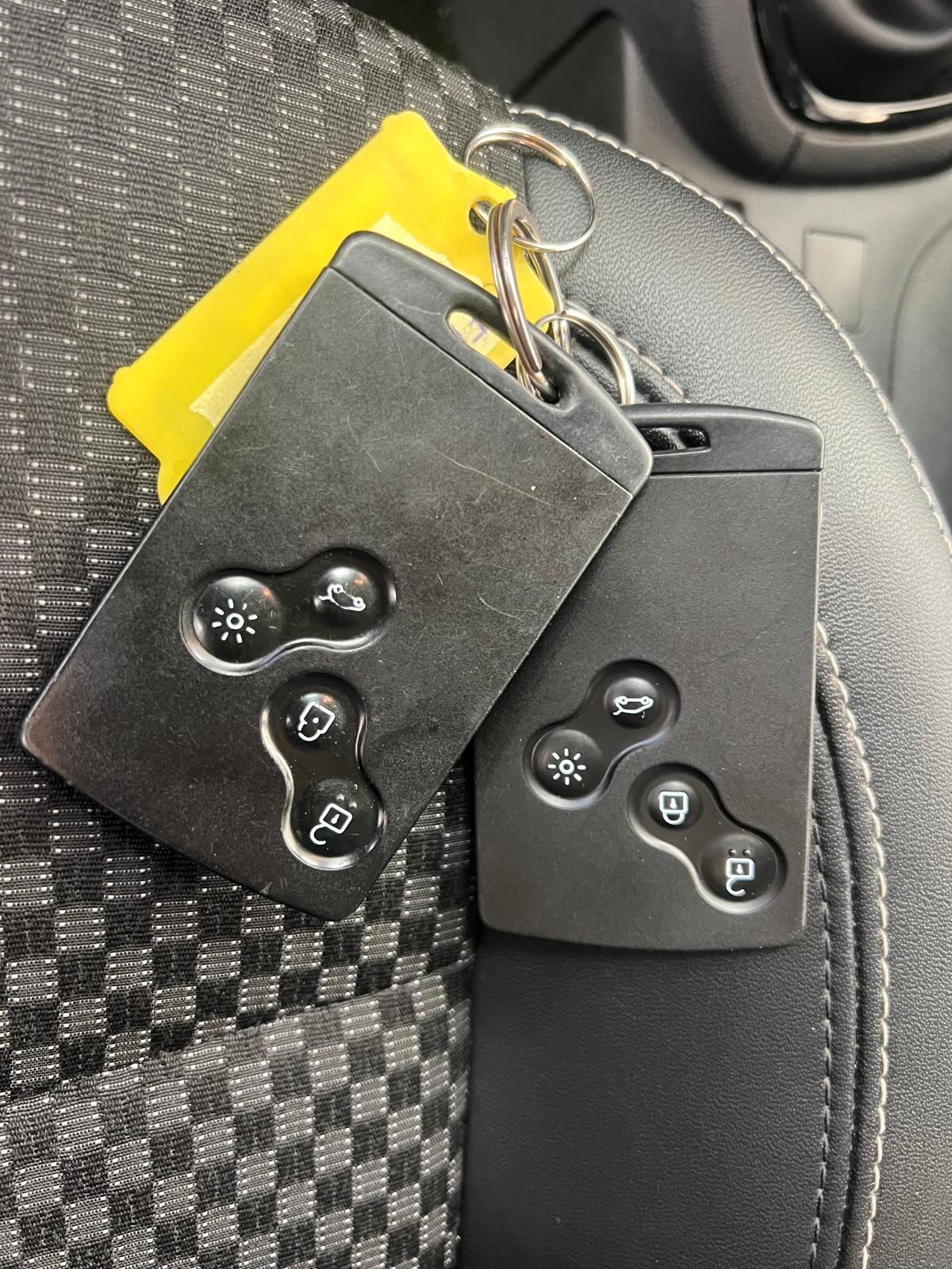 RENAULT CLIO DUEL 900 BENZINA/GPL DI SERIE 90CV