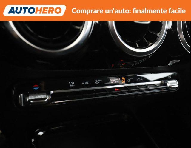 MERCEDES-BENZ GLA 200 Automatic 4Matic Premium