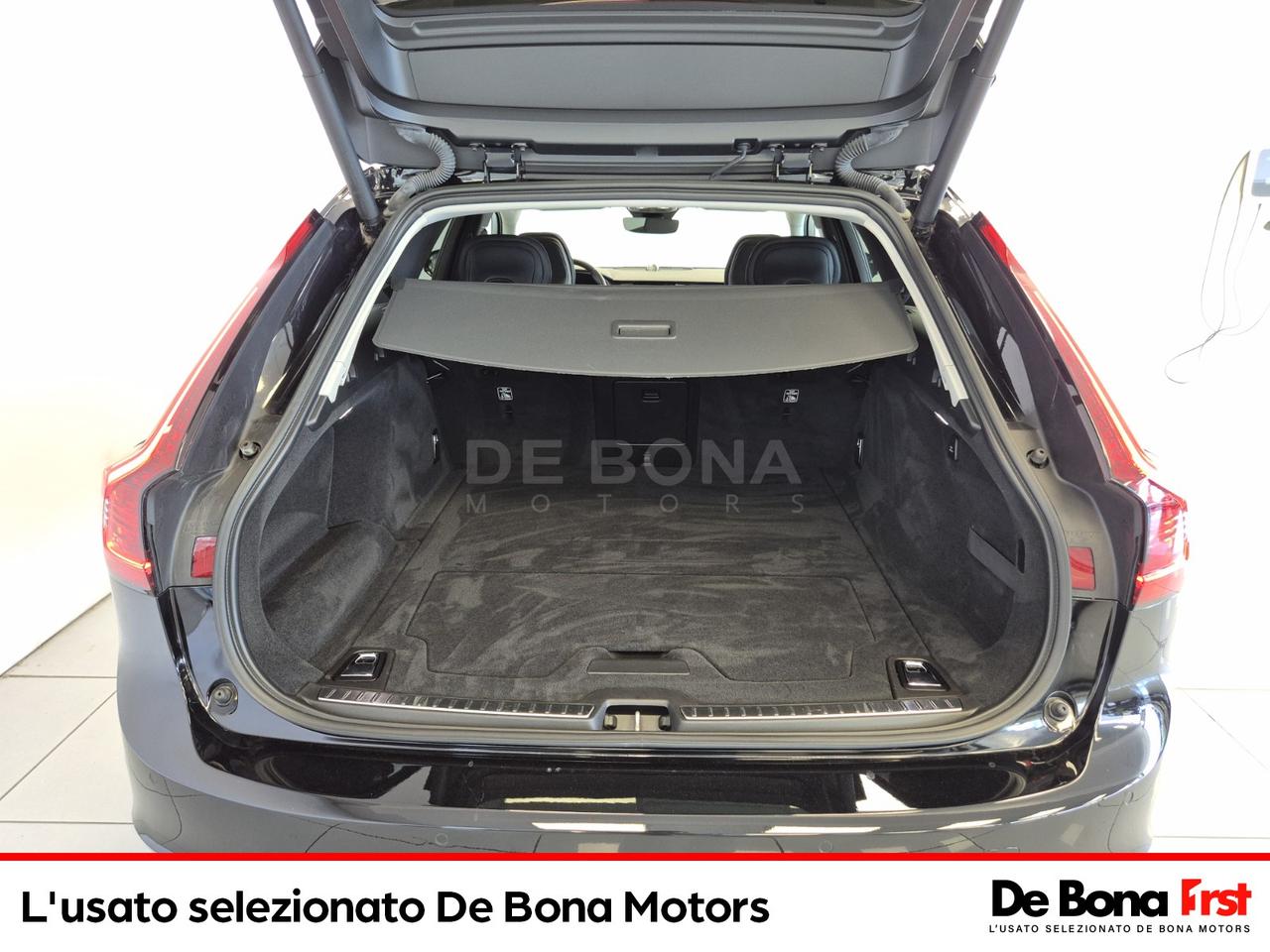 Volvo V90 2.0 b5 inscription awd auto