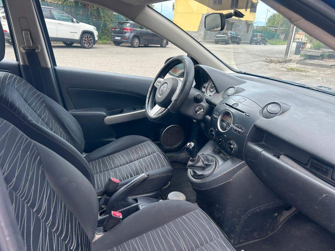 Mazda 2 benzina 5 porte