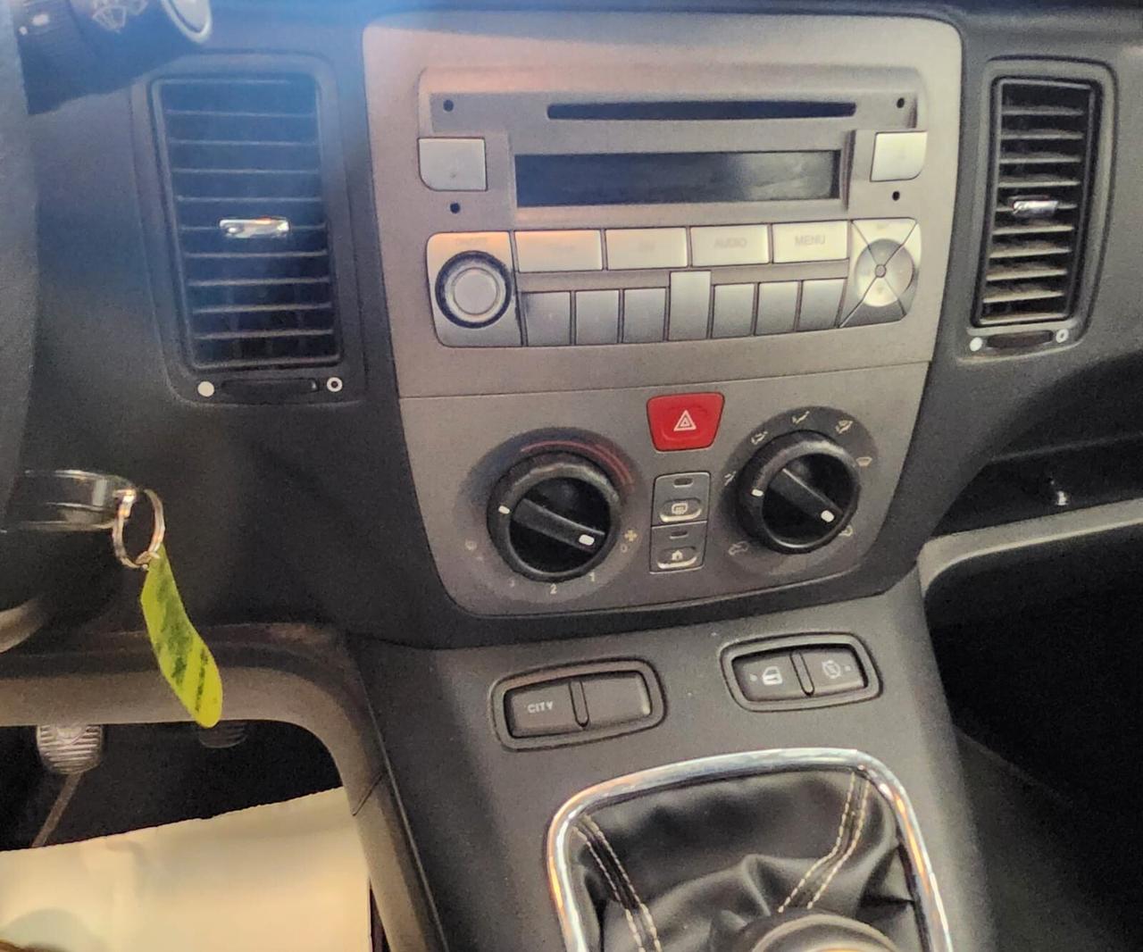 Lancia MUSA 1.3 Mjt 95 CV Platinum
