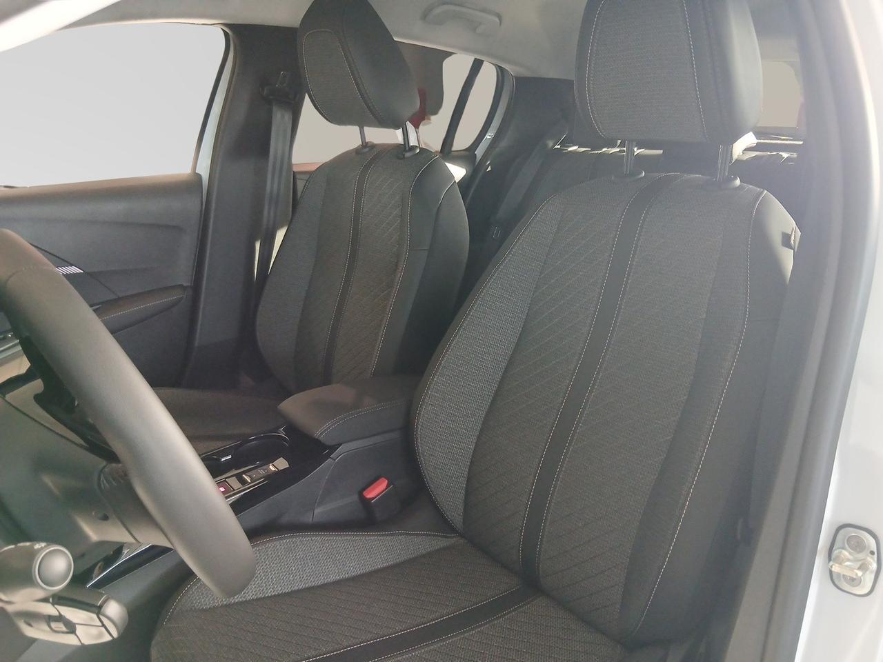 PEUGEOT 208 2ª serie - 208 Hybrid 110 e-DCS6 5 porte Allure