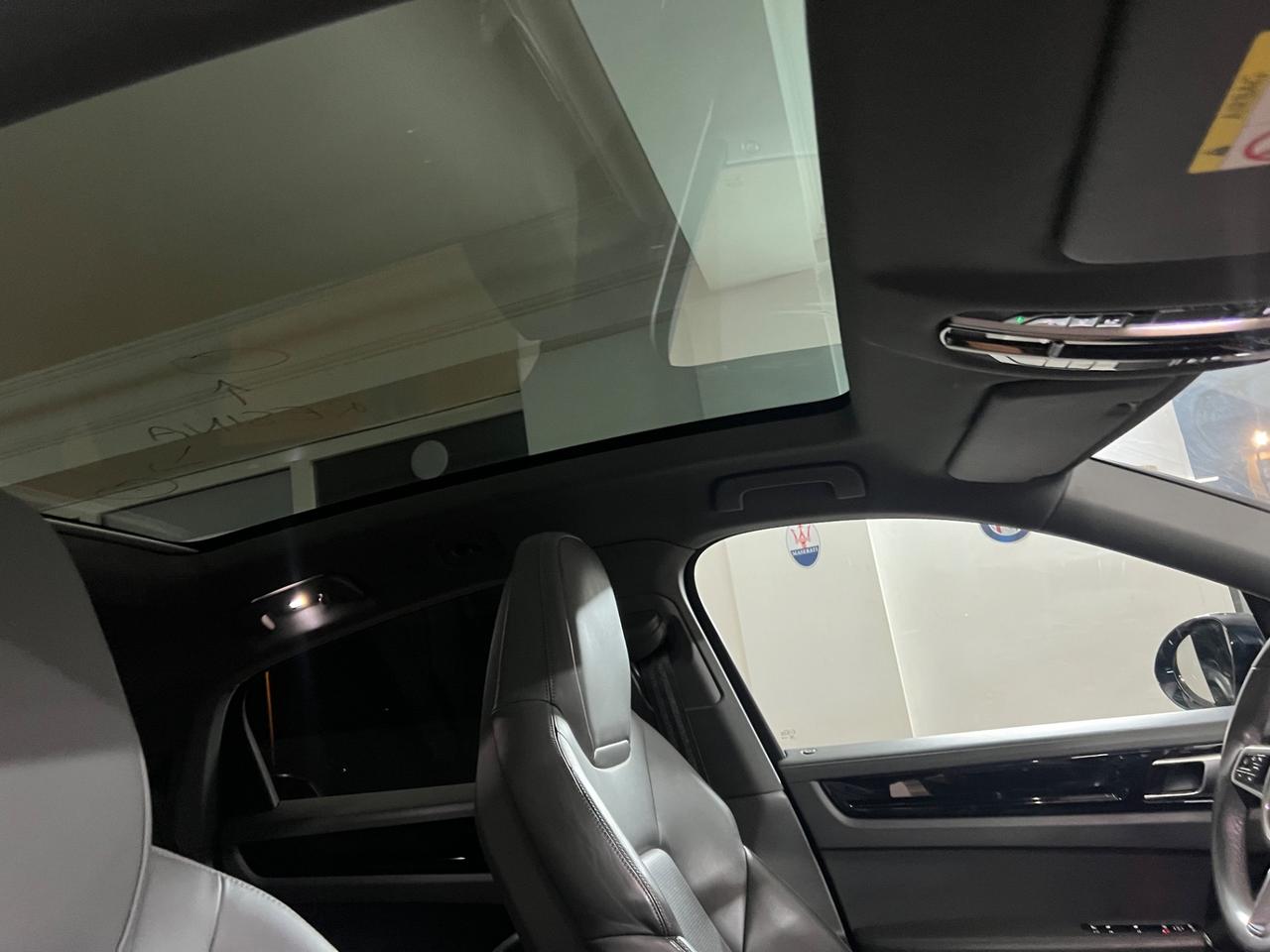 Porsche Cayenne Coupé 3.0 V6 E-Hybrid