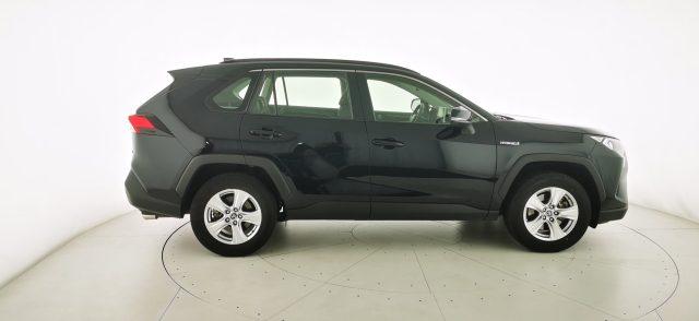 TOYOTA RAV 4 MY23 RAV4 2.5 HV (222CV) E-CVT AWD-i Business