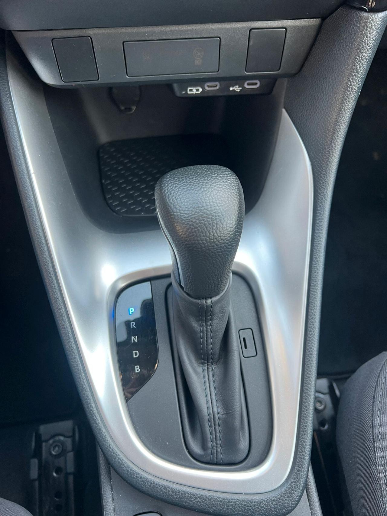 Toyota Yaris 1.5 130 Hybrid 5 porte Lounge