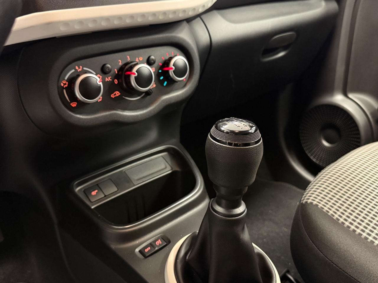 Renault Twingo 1.0 65cv