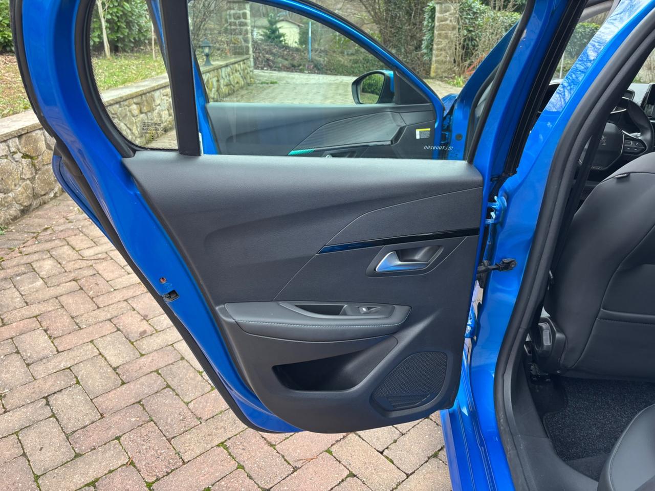 Peugeot 208 PureTech 100 Stop&Start 5 porte Allure