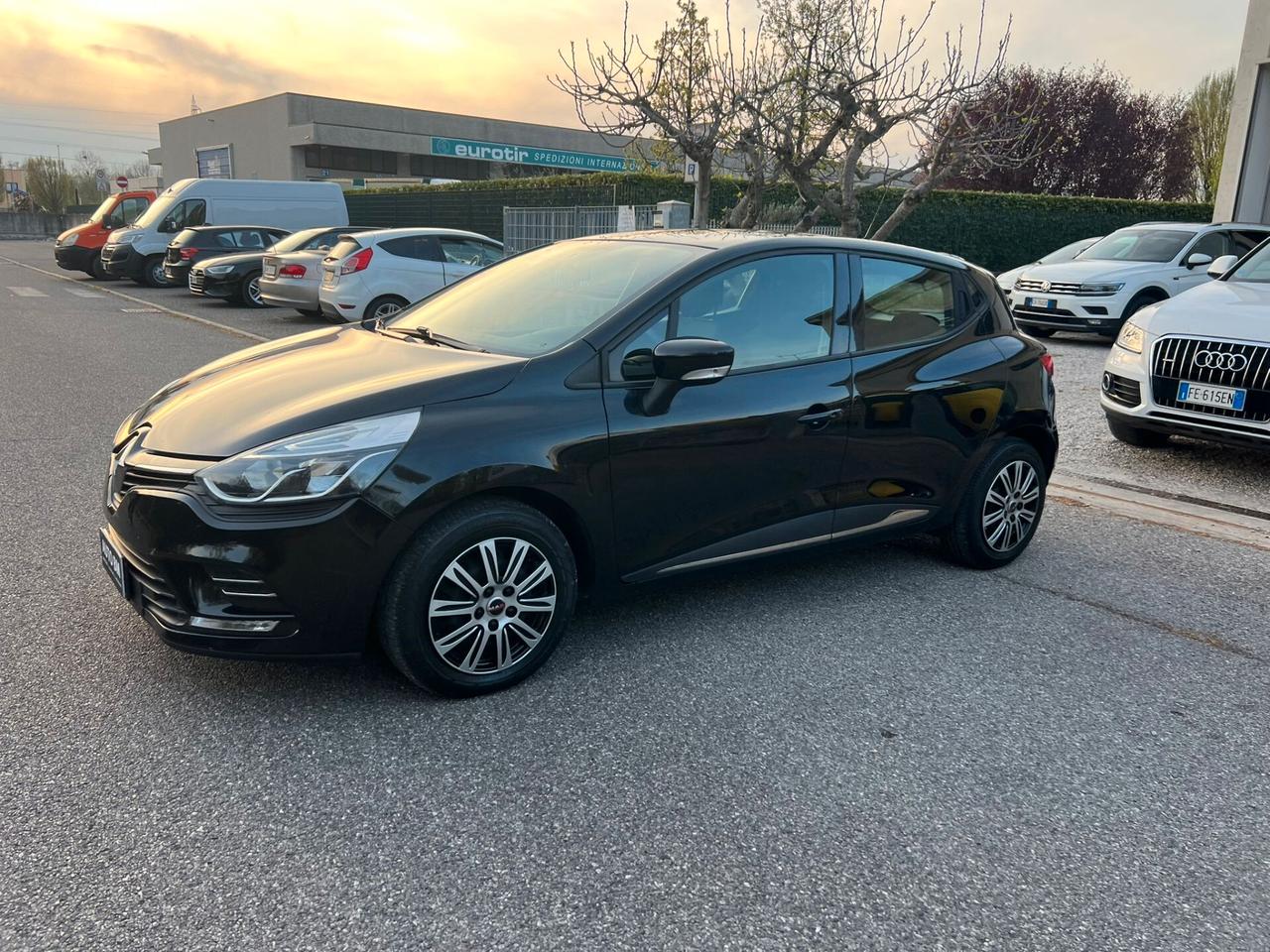 Renault Clio dCi 8V 75 CV 5 porte
