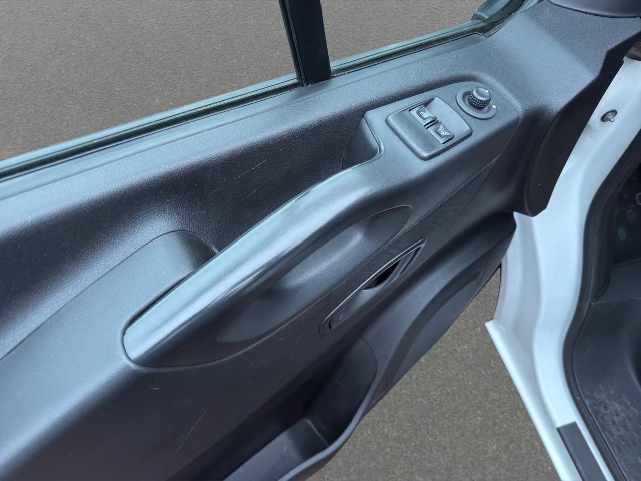 Renault Trafic T27 2.0 dCi 170CV EDC PC-TN Furg. Energy Ice Plus