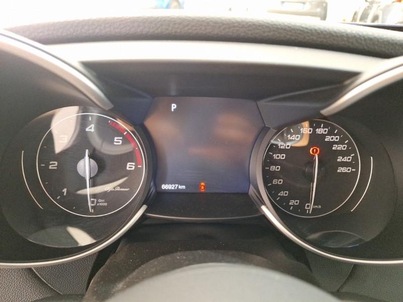 ALFA ROMEO GIULIA 2.2 TD 160 CV Super Business AT8 4 PORTE BERLINA