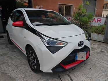 Toyota Aygo Connect 1.0 VVT-i 72 CV 5 porte x-fun MMT