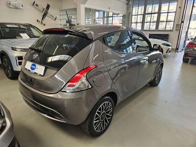 Lancia Ypsilon Ypsilon 1.0 firefly hybrid Platino s&s 70cv