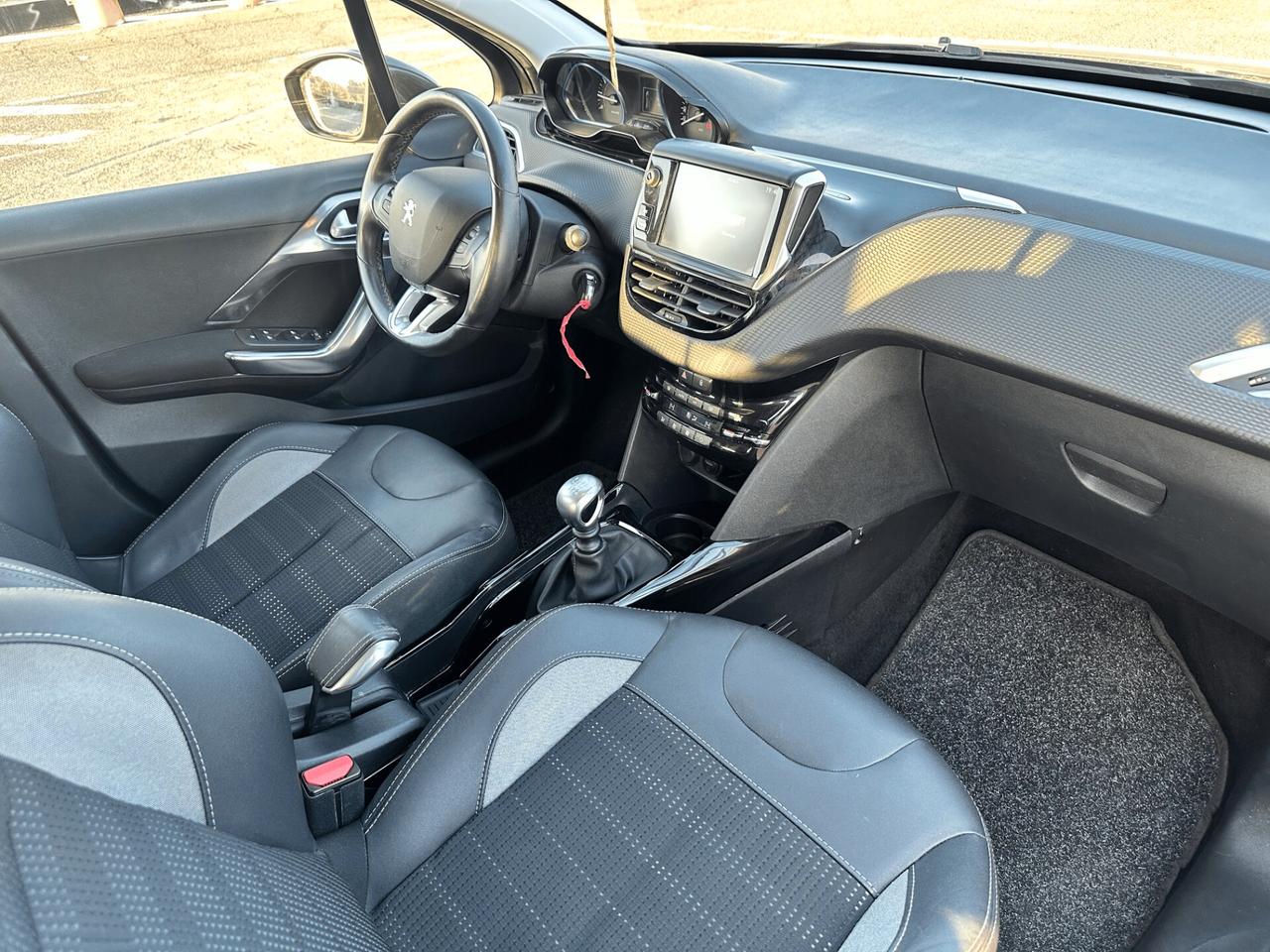 Peugeot 2008 PureTech Turbo 130 S&S Allure