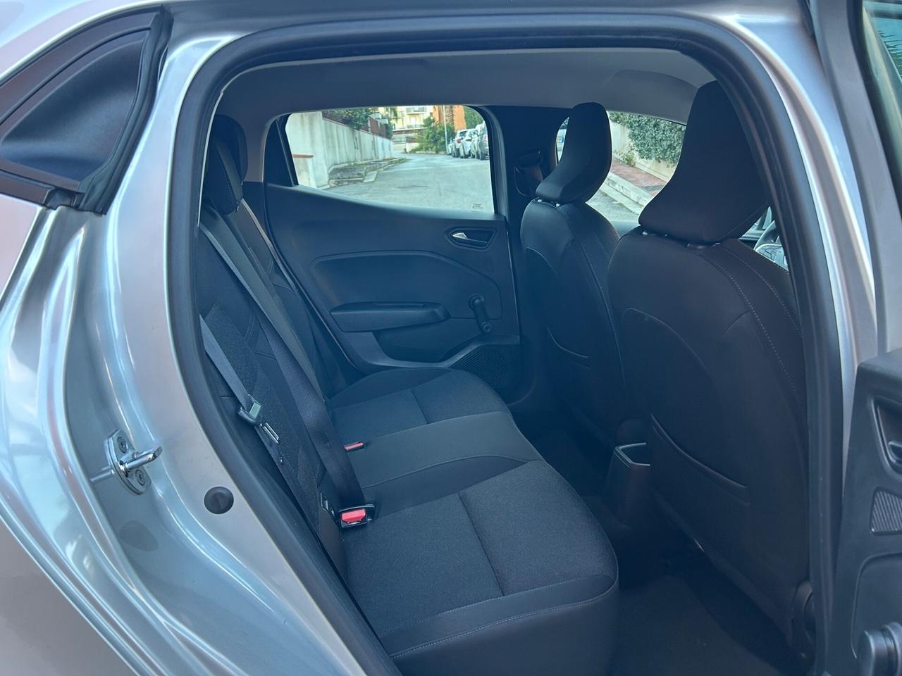 Renault Clio 1.0 BENZ IDEALE PER NEO PATENTATI