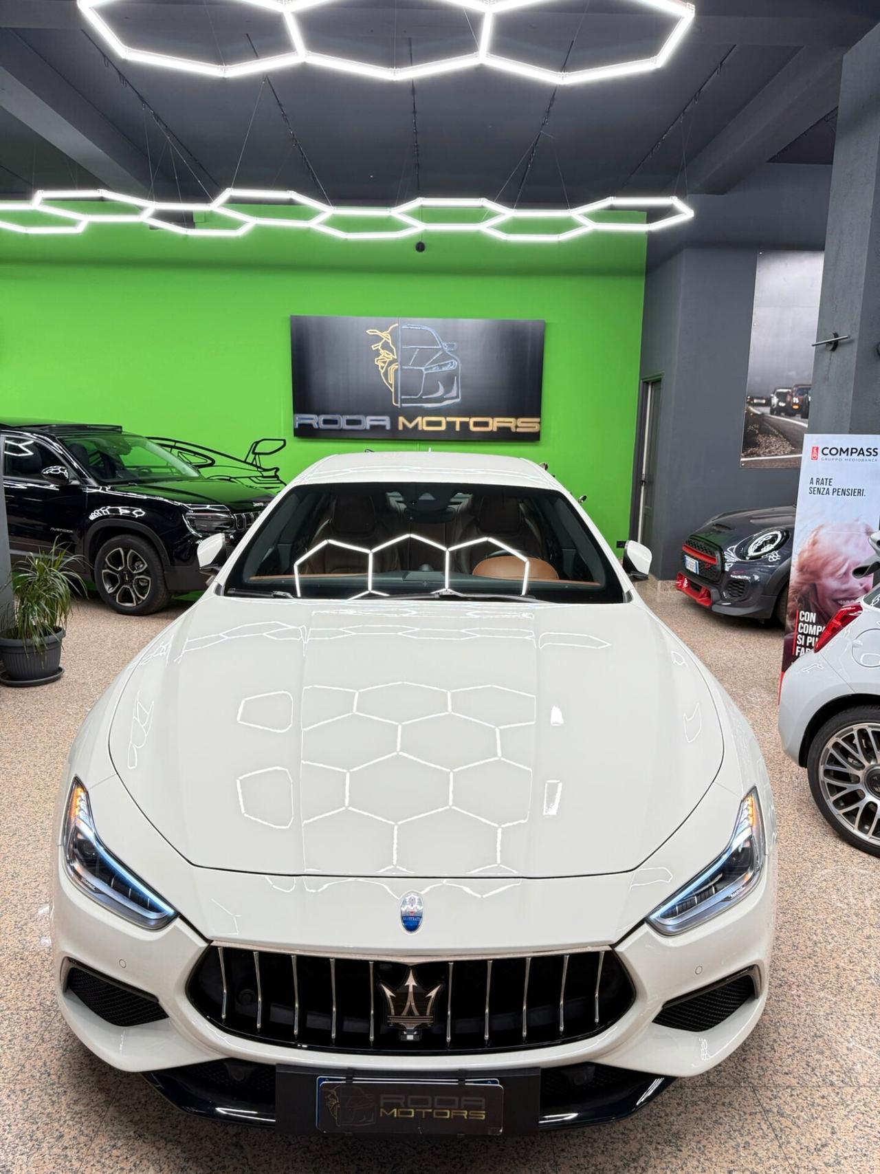 Maserati Ghibli V6 Diesel Gransport