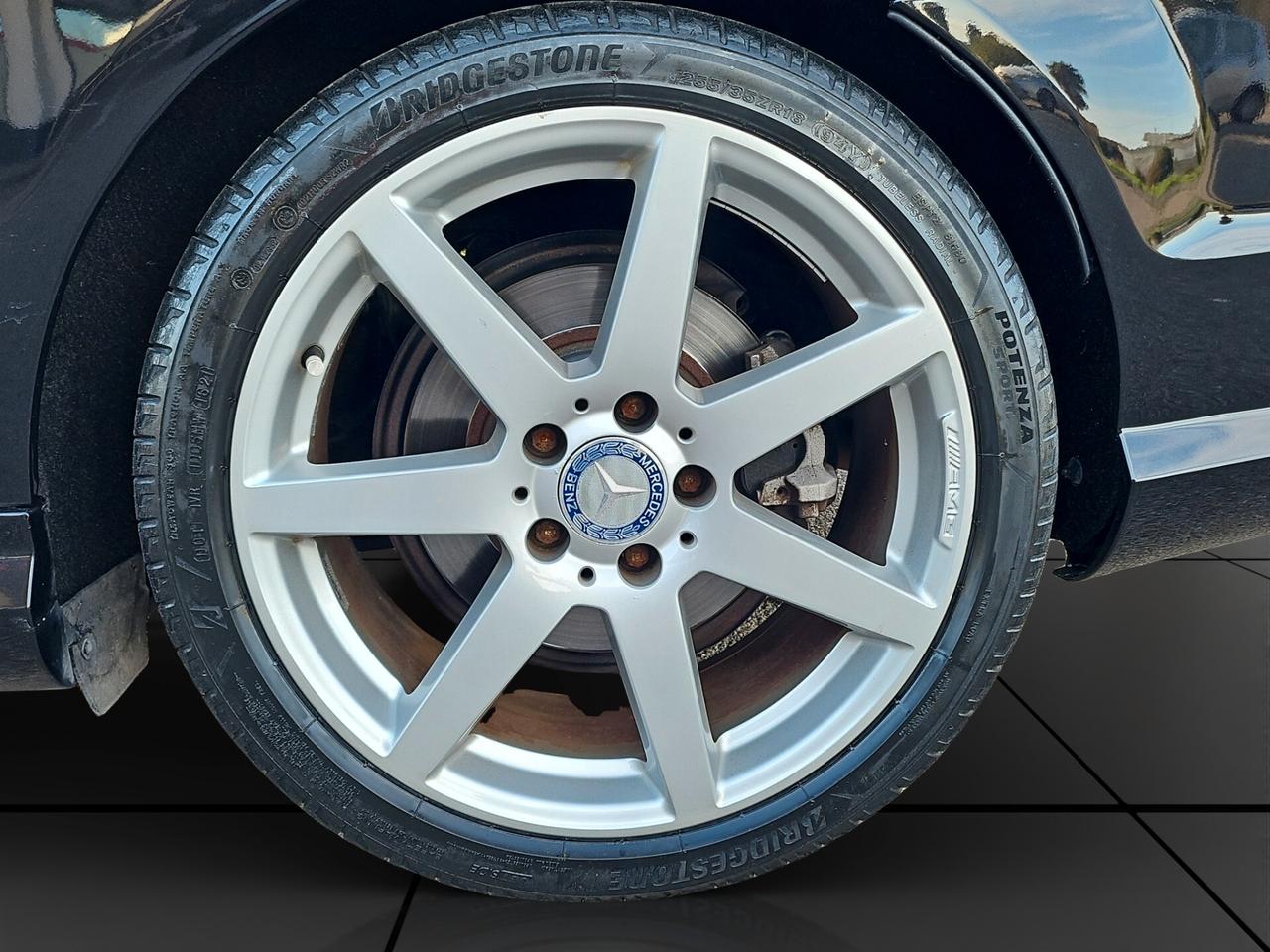 Mercedes-benz C 220 CDI BlueEFFICIENCY Coupé Avantgarde