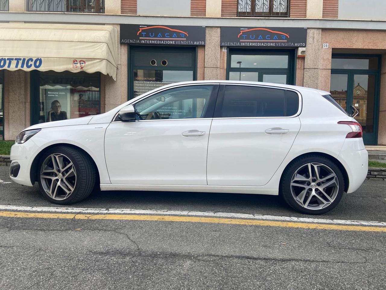 Peugeot 308 Allure 2.0 Blue HDI 150