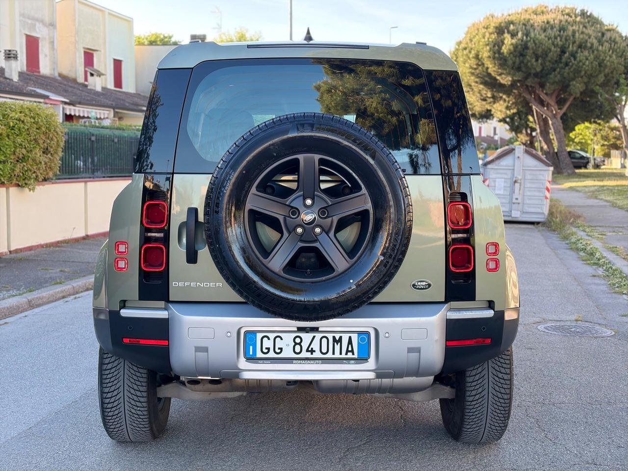 Land Rover Defender 90 3.0D I6 200 CV AWD Auto HSE