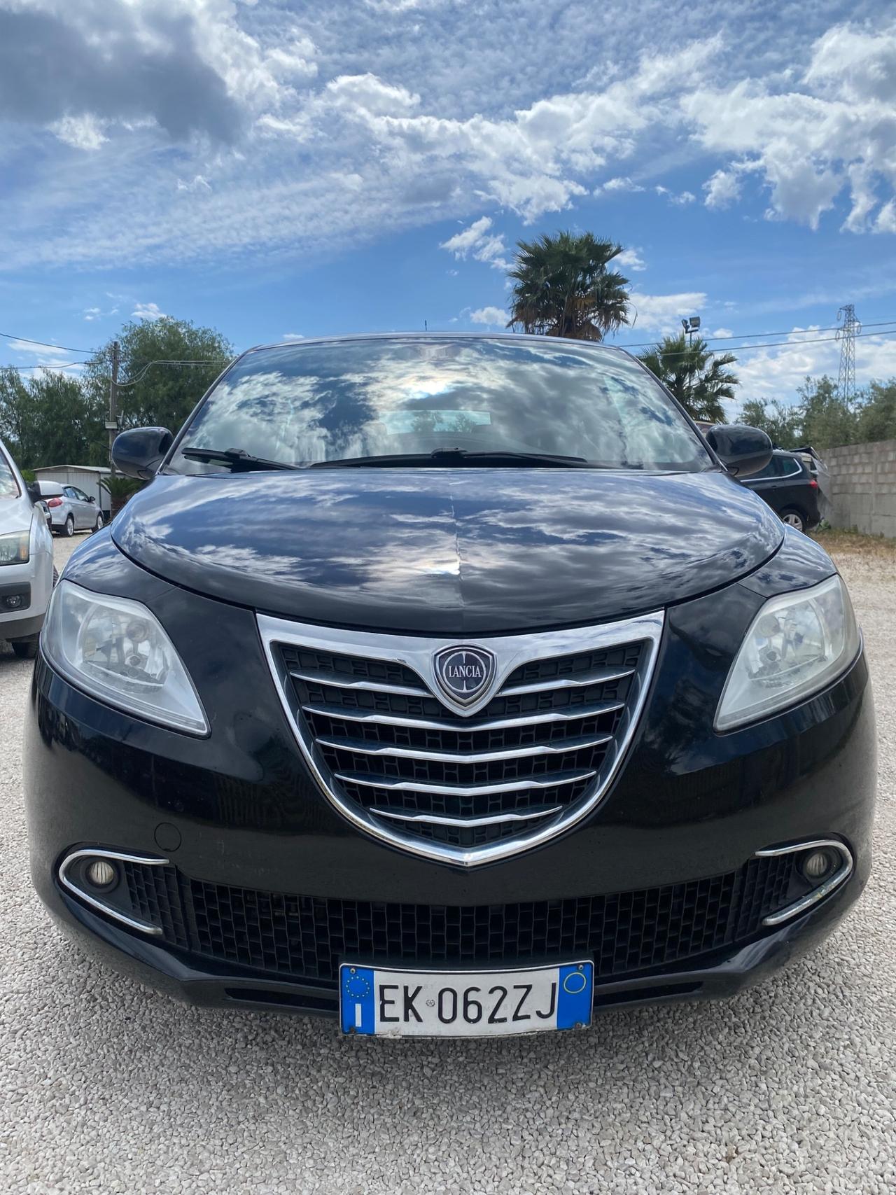 Lancia Ypsilon 1.3 MJT 16V 95 CV 5 porte S&S Platinum